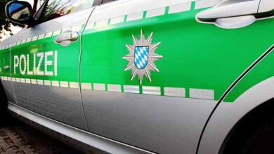 Polizeiauto seitlich
