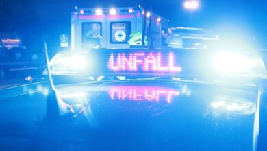 Unfall Polizei Feuerwehr Rettungsdienst Blaulicht
