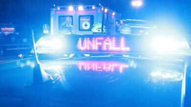 Unfall Polizei Feuerwehr Rettungsdienst Blaulicht