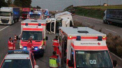 Verkehrsunfall LKW auf A8 zwischen Guenzburg-Burgau
