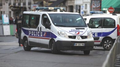 Franzoesisches Polizeifahrzeug