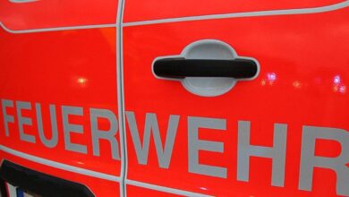 Feuerwehrfahrzeug Schriftzug