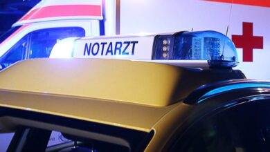 Notarzt und Rettungswagen