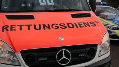 Polizeifahrzeug Rettungswagen