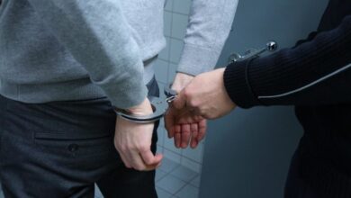 Handschellen Festnahme