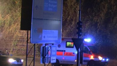 B16 Polizeiohr Rettungswagen