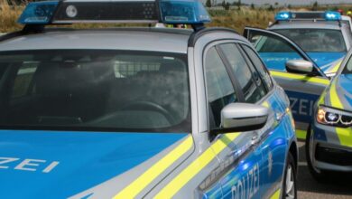 Polizeifahrzeuge im Einsatz