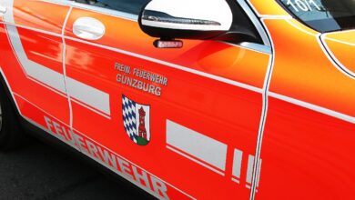 Feuerwehrfahrzeug seitlich Günzburg
