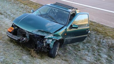 Unfall A8 Burgau Guenzburg 29122019 3