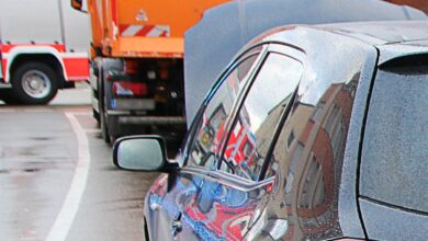 Unfall mit Muellfahrzeug