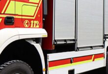 Feuerwehrfahrzeug seitlich