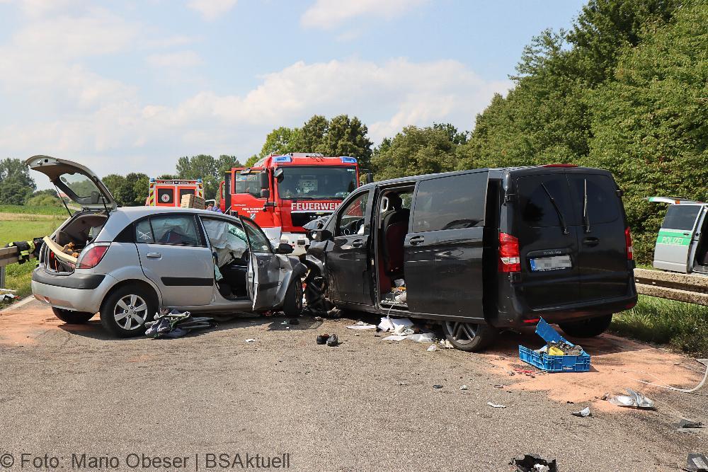 Kreis Dillingen - ST2033- Frontalunfall 