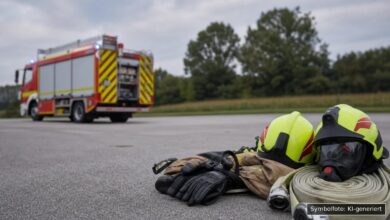 KI-generiertes Symbolfoto zu Verkehrsunfall bei A7 bei Dietmannsried