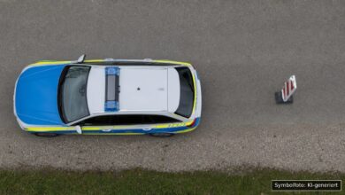 KI-generiertes Symbolfoto zu Verkehrsunfall bei Rain, Landkreis Donau-Ries