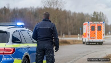 KI-generiertes Symbolfoto zu Verkehrsunfall bei Oggenhausen bei Giengen
