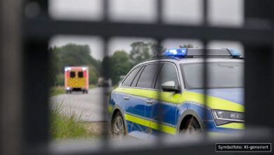 KI-generiertes Symbolfoto zu Verkehrsunfall bei Bayerdilling