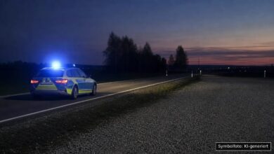 KI-generiertes Symbolfoto zu Polizeieinsatz bei Kaufbeuren