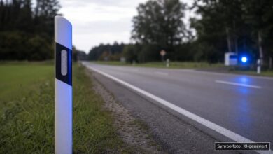 KI-generiertes Symbolfoto zu Verkehrsunfallflucht bei Memmingen