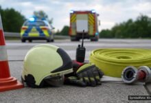 KI-generiertes Symbolfoto zu Verkehrsunfall bei Autobahnkreuz Memmingen, A96