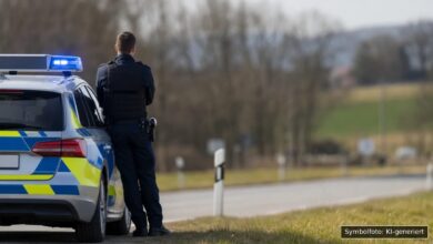 KI-generiertes Symbolfoto zu Verkehrsunfallflucht bei Vöhringen
