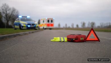 KI-generiertes Symbolfoto zu Verkehrsunfall bei Günzburg