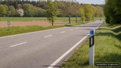 KI-generiertes Symbolfoto zu Verkehrsunfall bei Buch