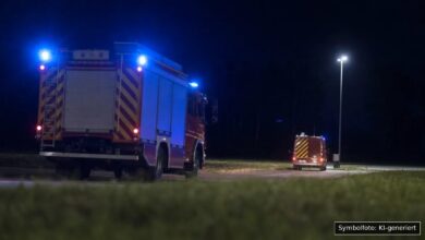 KI-generiertes Symbolfoto zu Verkehrsunfall unter Alkoholeinfluss bei Kammeltal