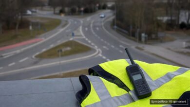KI-generiertes Symbolfoto zu Trunkenheit im Straßenverkehr bei Sonthofen