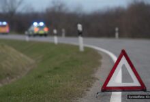 KI-generiertes Symbolfoto zu Verkehrsunfall bei Blaustein-Bermaringen