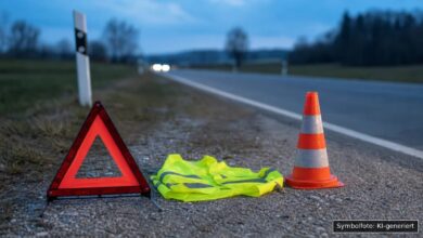 KI-generiertes Symbolfoto zu Verkehrsunfall bei Donauwörth