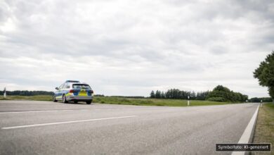 KI-generiertes Symbolfoto zu Verkehrsunfall bei Donauwörth OT Berg