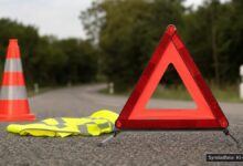 KI-generiertes Symbolfoto zu Verkehrsunfall bei Kreuzung B2 / Am Bergle, Itzing