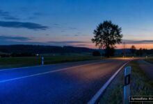 KI-generiertes Symbolfoto zu Verkehrsunfall / Unfallflucht bei Friedberg