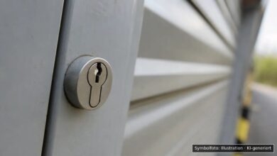 KI-generiertes Symbolfoto zu Einbruchdiebstahl bei Geislingen an der Steige, Neuwiesenstraße