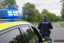 KI-generiertes Symbolfoto zu Polizeiaktion zur Verkehrssicherheit bei Bayern