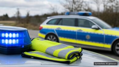 KI-generiertes Symbolfoto zu Verkehrsunfall bei Herbrechtingen