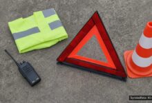 KI-generiertes Symbolfoto zu Verkehrsunfall bei Kempten