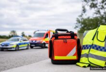 KI-generiertes Symbolfoto zu Verkehrsunfall / Unfallflucht bei Merching