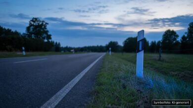 KI-generiertes Symbolfoto zu Verkehrsunfall bei Mindelheim