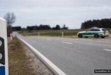 KI-generiertes Symbolfoto zu Verkehrsunfall bei zwischen Münster und Rain