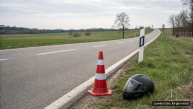 KI-generiertes Symbolfoto zu Verkehrsunfall bei Adelzhausen