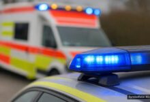 KI-generiertes Symbolfoto zu Verkehrsunfall bei Fünfstetten