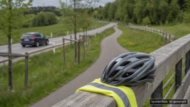 KI-generiertes Symbolfoto zu Verkehrsunfall bei Oberstaufen