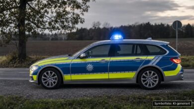 KI-generiertes Symbolfoto zu Verkehrskontrolle bei Kempten