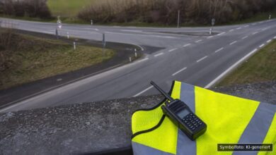 KI-generiertes Symbolfoto zu Polizeikontrolle bei Illertissen/A7