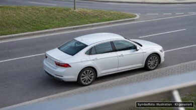KI-generiertes Symbolfoto zu Verkehrsunfall bei Sendling-Westpark, München (Westendstraße / Einmündung Fachnerstraße)