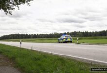KI-generiertes Symbolfoto zu Verkehrsunfall mit Unfallflucht bei Sielenbach