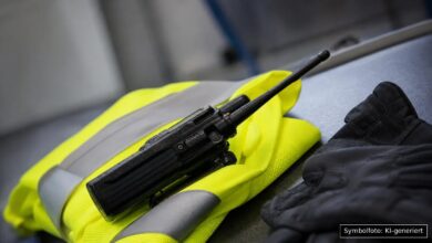 KI-generiertes Symbolfoto zu Verkehrsunfall bei B16 zwischen Genderkingen und Donauwörth