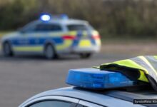 KI-generiertes Symbolfoto zu Verkehrsunfall bei Ulm