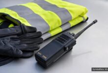 KI-generiertes Symbolfoto zu Verkehrsunfall mit Fahrerflucht bei Ulm